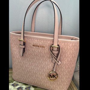 Michael Kors jet set tote bag crossbody
